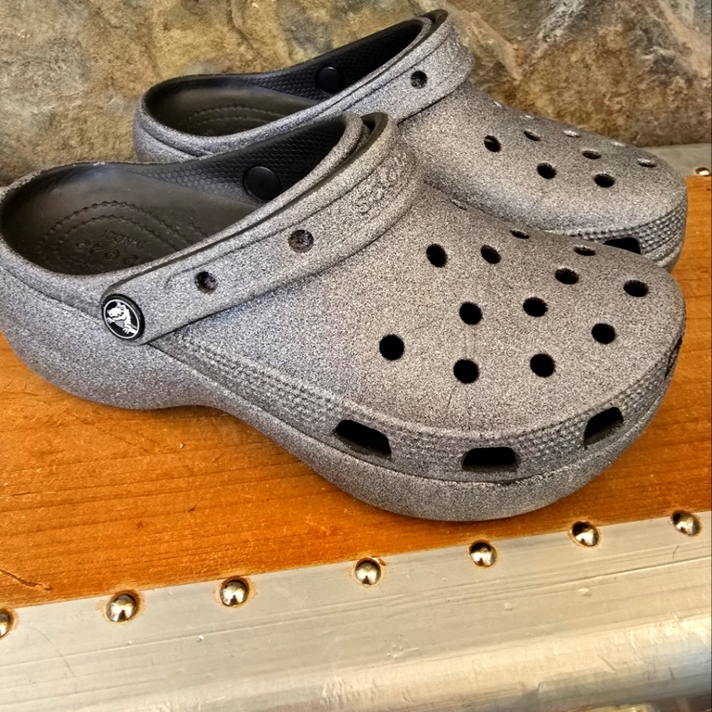Crocs Womans Gray Sparkly Clogs